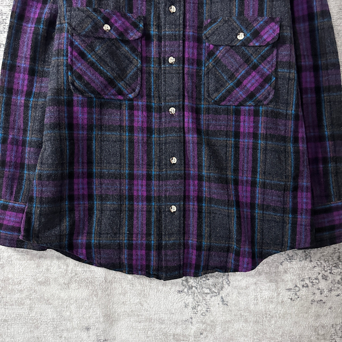 St. John's Bay Purple Plaid 100% Virgin Wool Shirt Size M