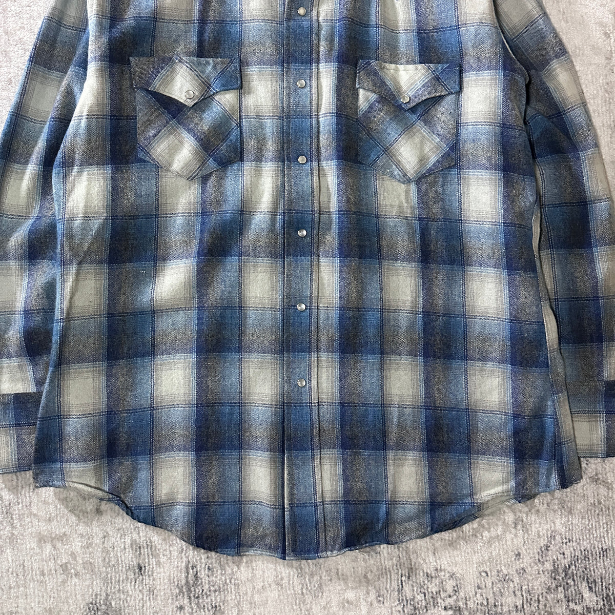 Open Range Blue Gray Ombre Check Pearl Snap Western Shirt Size 17 1/2-35