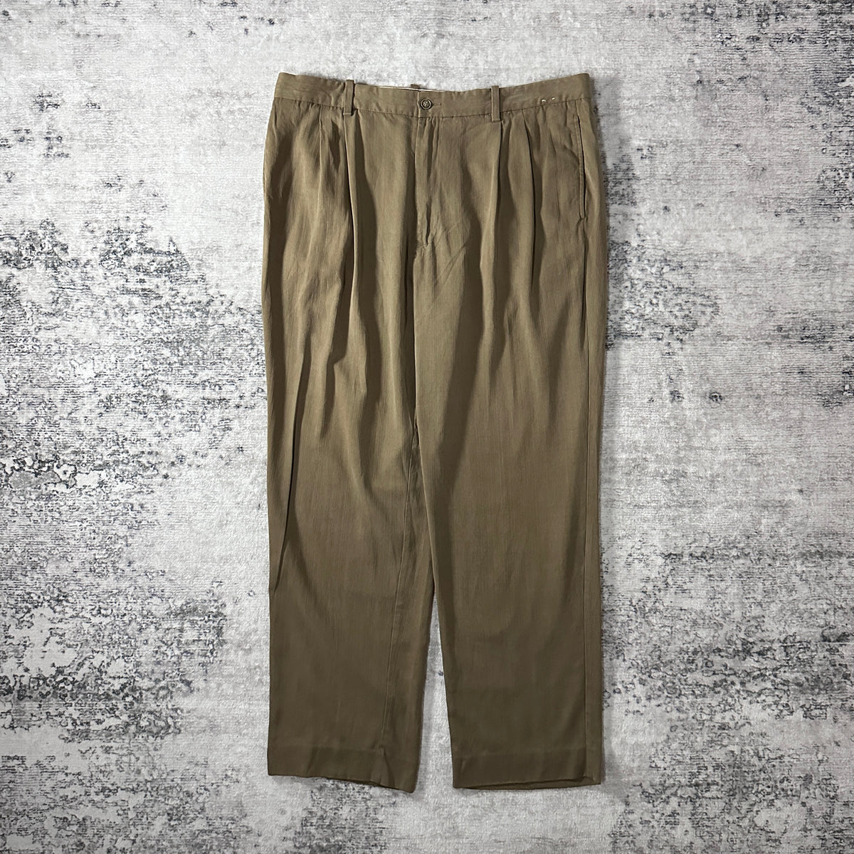 Tommy Bahama Khaki Silk Blend Pleated Trousers Size 38x32