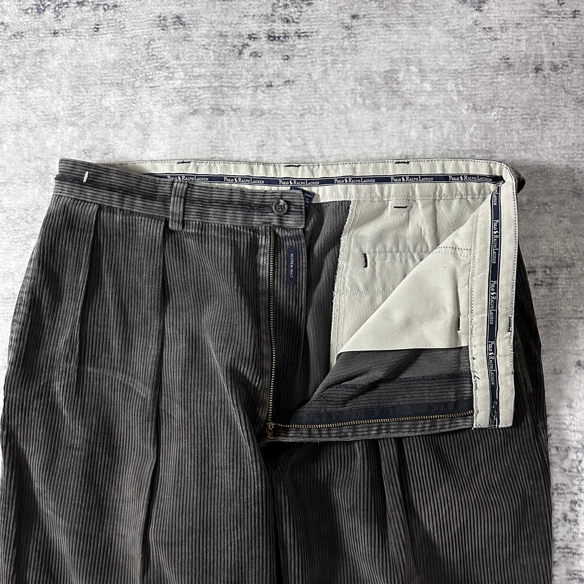 Polo by Ralph Lauren Andrew Pant Gray Brown Wide Wale Corduroy Pleated Pants Size 36x34