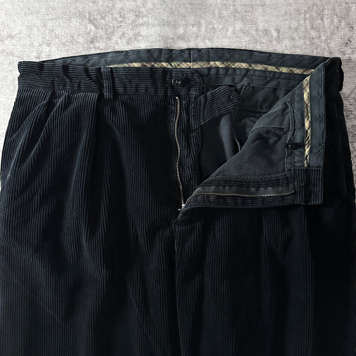 Polo by Ralph Lauren Andrew Pant Black Wide Wale Corduroy Pleated Pants Size W40