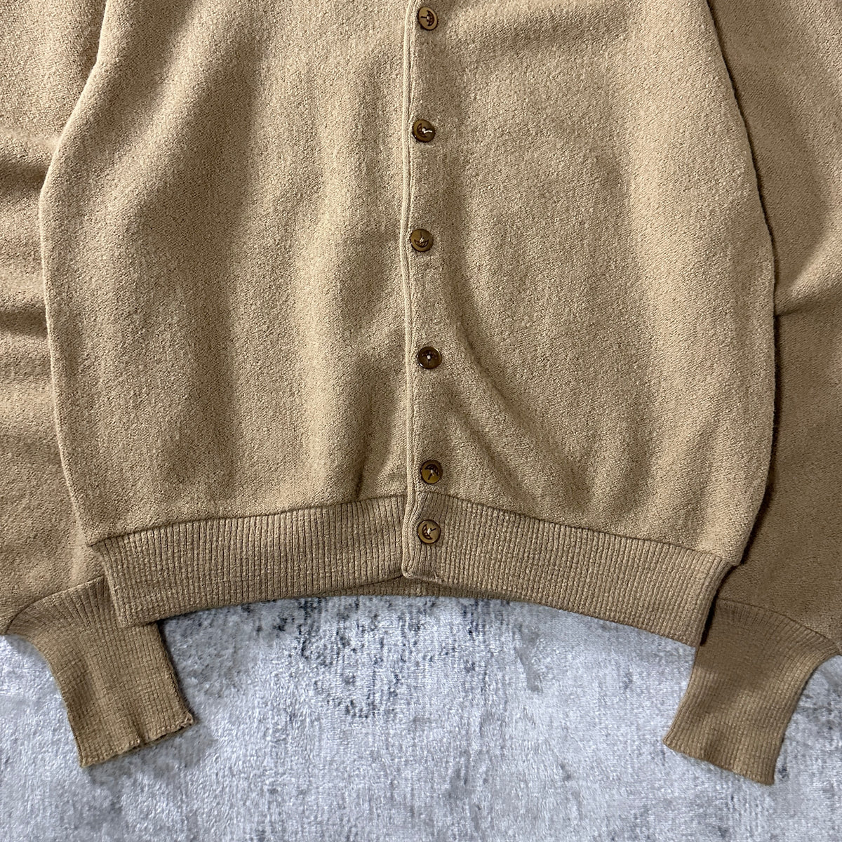 Arnold Palmer by Robert Bruce Beige V-Neck Cardigan Made in USA Size L