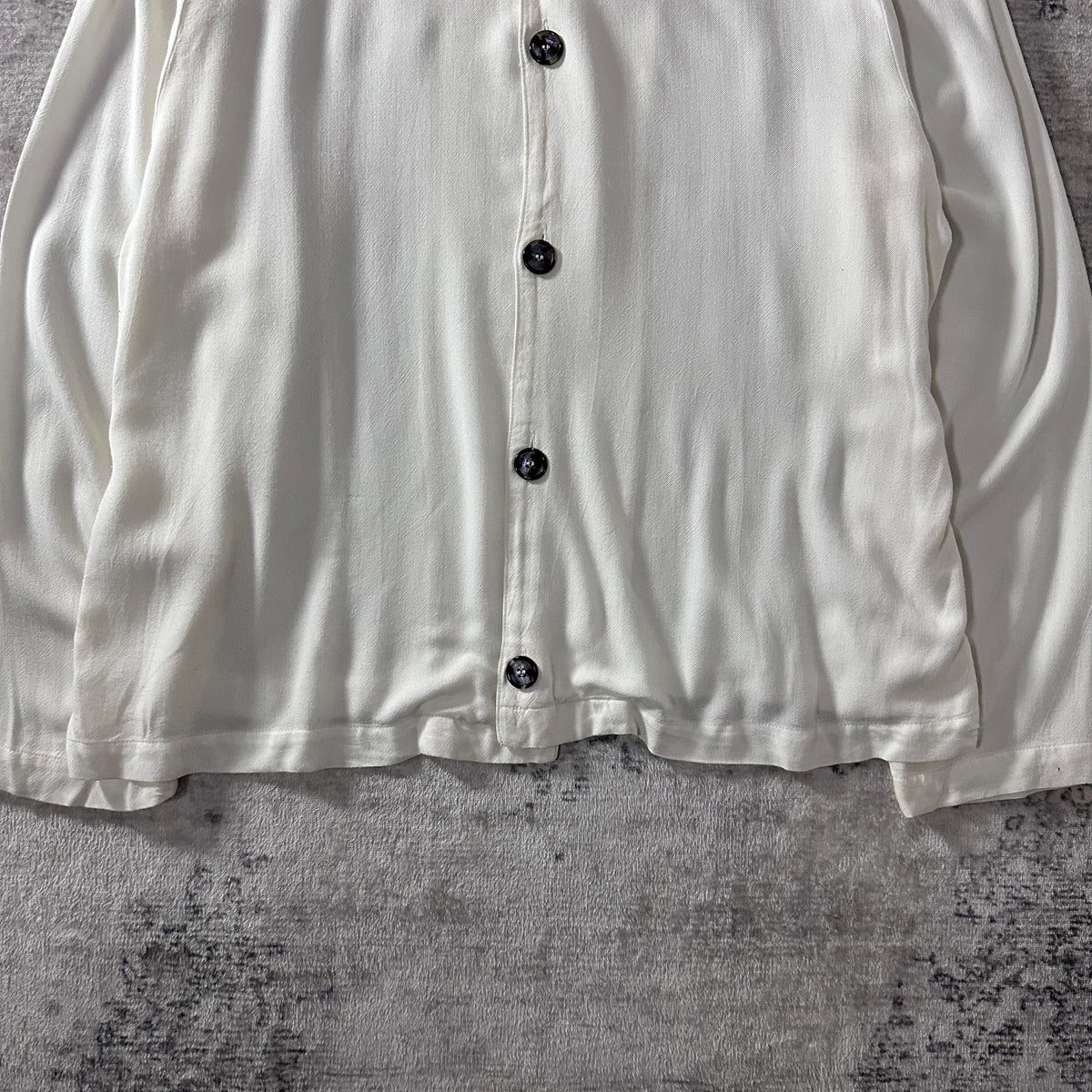 CP Shades White 100% Rayon Long Sleeve Shirt Size M