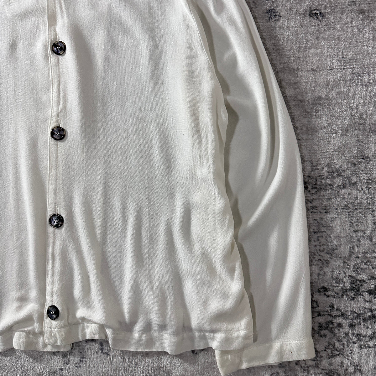 CP Shades White 100% Rayon Long Sleeve Shirt Size M